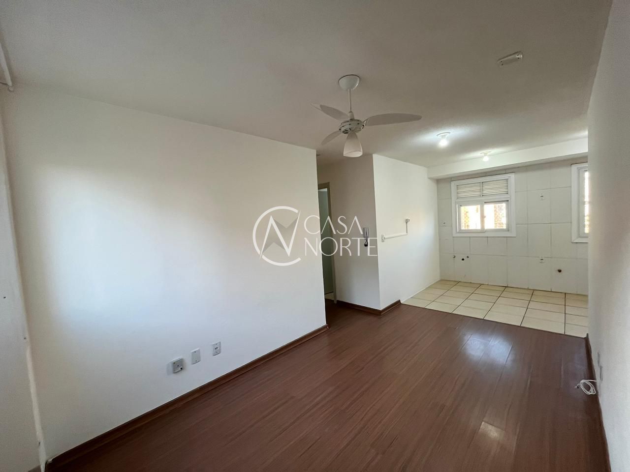 Apartamento à venda com 2 quartos, 47m², 1 vaga, Rua Napoleão Jacques da Rosa no bairro Restinga em Porto Alegre