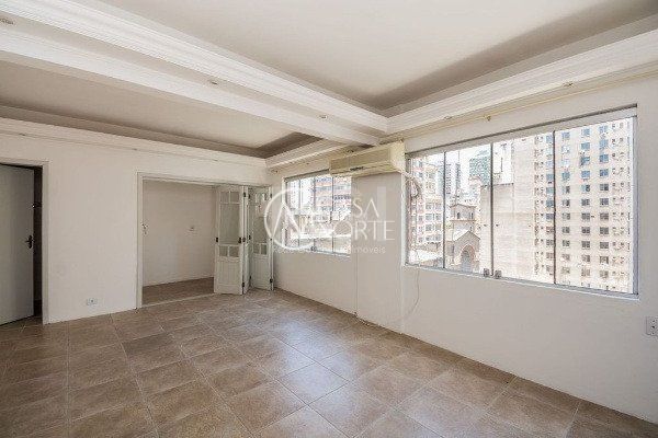 Apartamento à venda com 1 quarto, 43m², 1 suíte, Rua Vigario José Inácio no bairro Centro Histórico em Porto Alegre