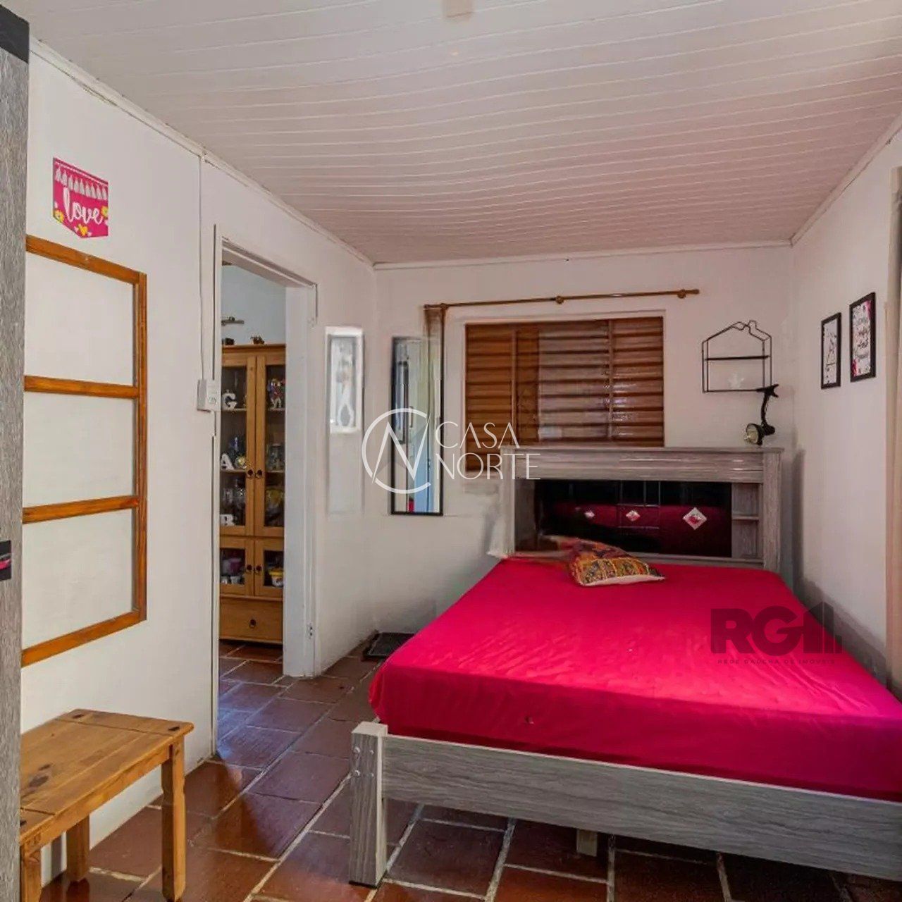 Casa à venda com 1 quarto, 88m², 1 vaga, Avenida Alberto Pasqualini no bairro Jardim Sabará em Porto Alegre