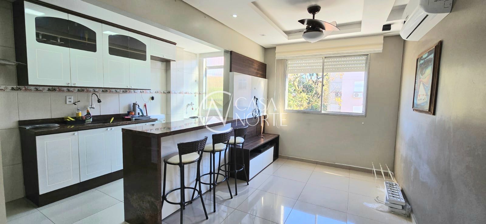 Apartamento à venda com 2 quartos, 48m², 2 vagas, Rua Orfanotrófio no bairro Santa Tereza em Porto Alegre