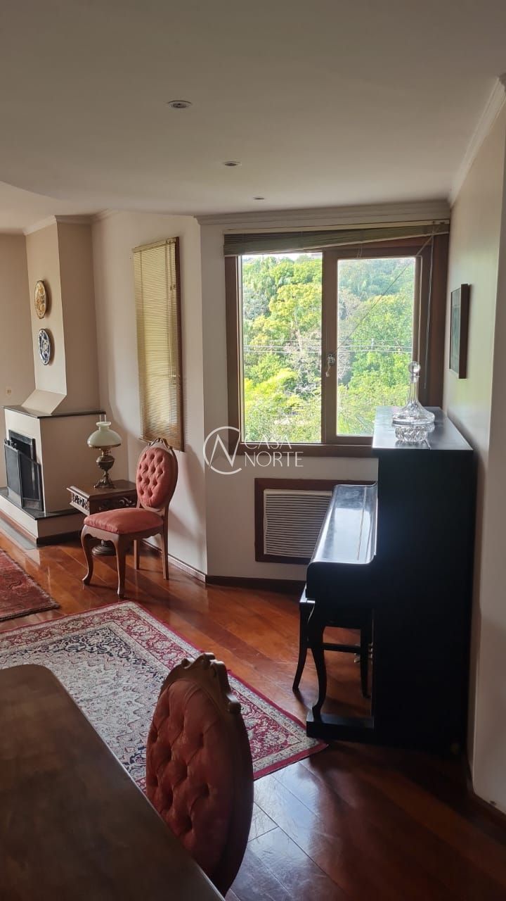 Apartamento à venda com 3 quartos, 116m², 1 suíte, 2 vagas, Rua Doutor Mário Totta no bairro Tristeza em Porto Alegre