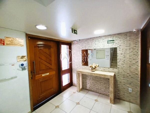 Apartamento à venda com 1 quarto, 42m², 1 vaga, Rua Doutor Mário Totta no bairro Cavalhada em Porto Alegre