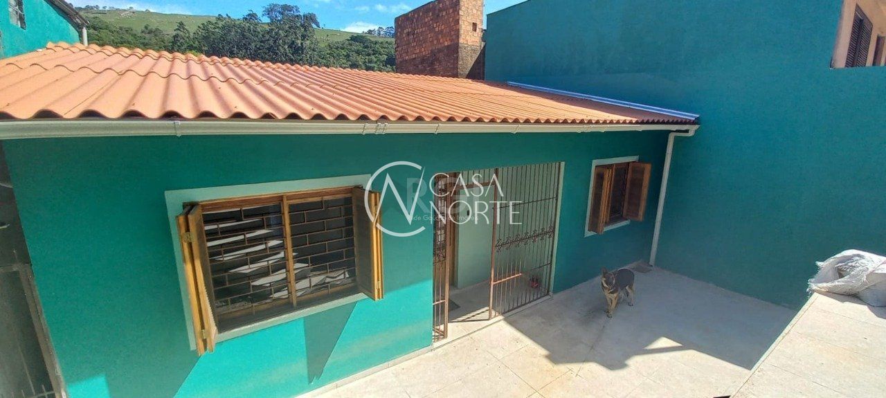 Casa à venda com 3 quartos, 110m², 1 suíte, 2 vagas, Estrada dos Batillanas no bairro Cascata em Porto Alegre