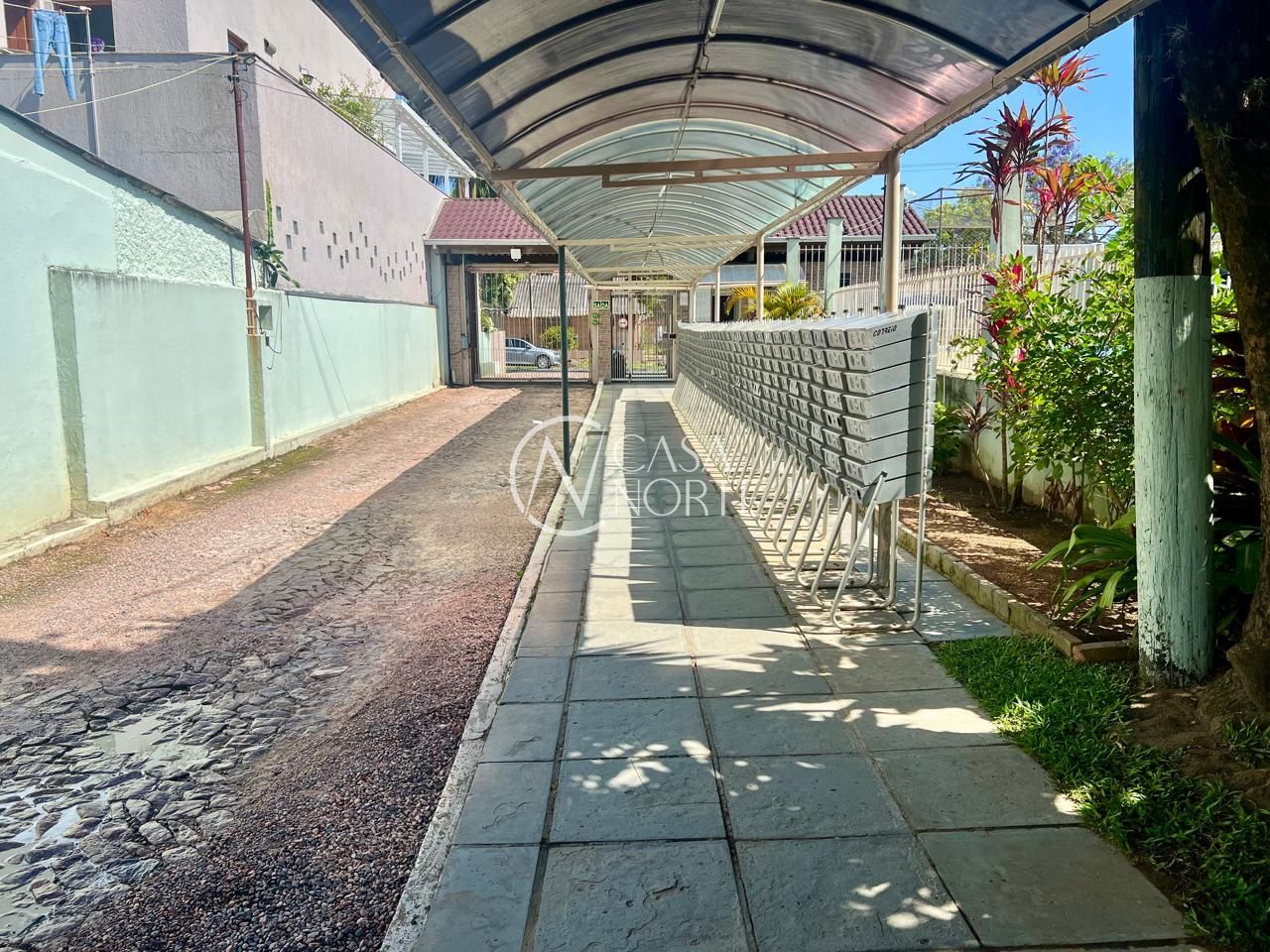 Apartamento à venda com 1 quarto, 39m², 1 vaga, Rua Padre João Batista Reus no bairro Camaquã em Porto Alegre