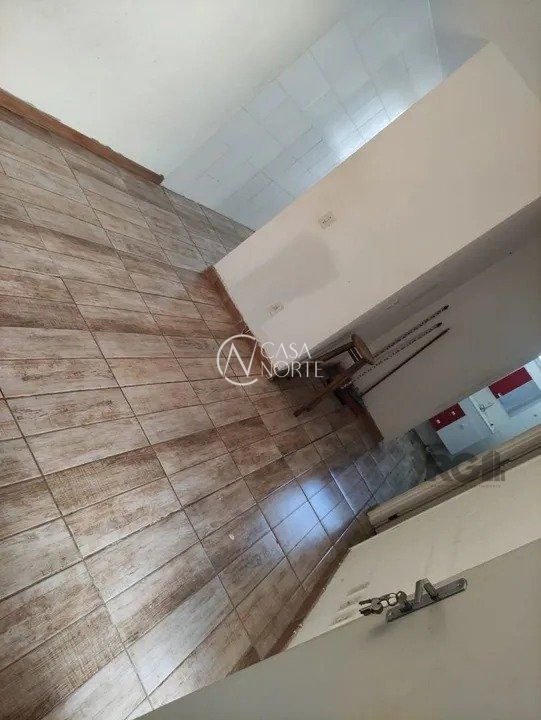 Apartamento à venda com 2 quartos, 44m², 1 vaga, Rua Tenente-Coronel Waldomiro Eifler no bairro Mário Quintana em Porto Alegre