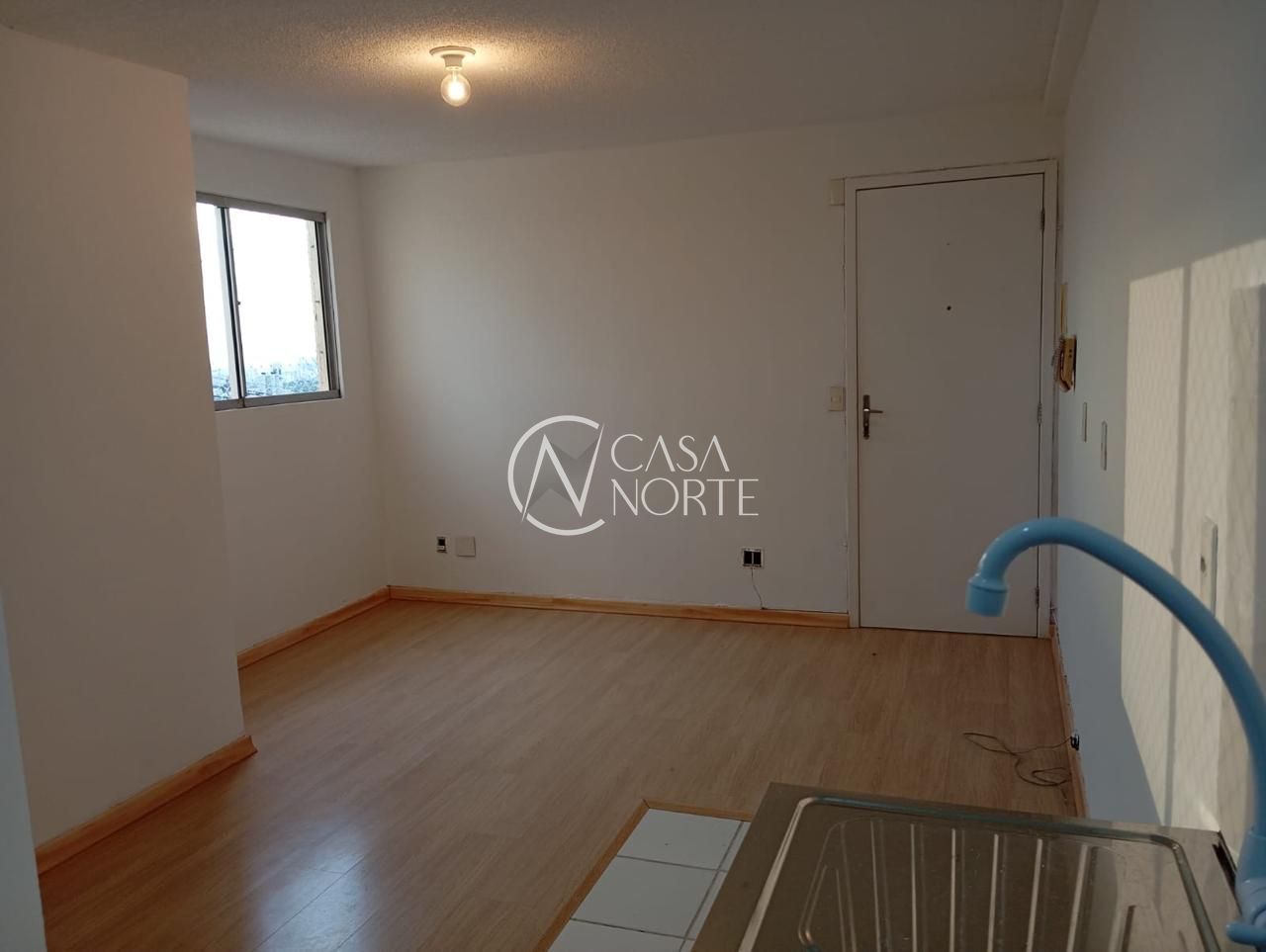 Apartamento à venda com 2 quartos, 38m², 1 vaga, Rua Intendente Alfredo Azevedo no bairro Glória em Porto Alegre