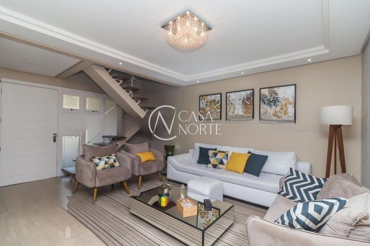 Casa à venda com 3 quartos, 179m², 1 suíte, 2 vagas, Rua Lemuria no bairro Ipanema em Porto Alegre