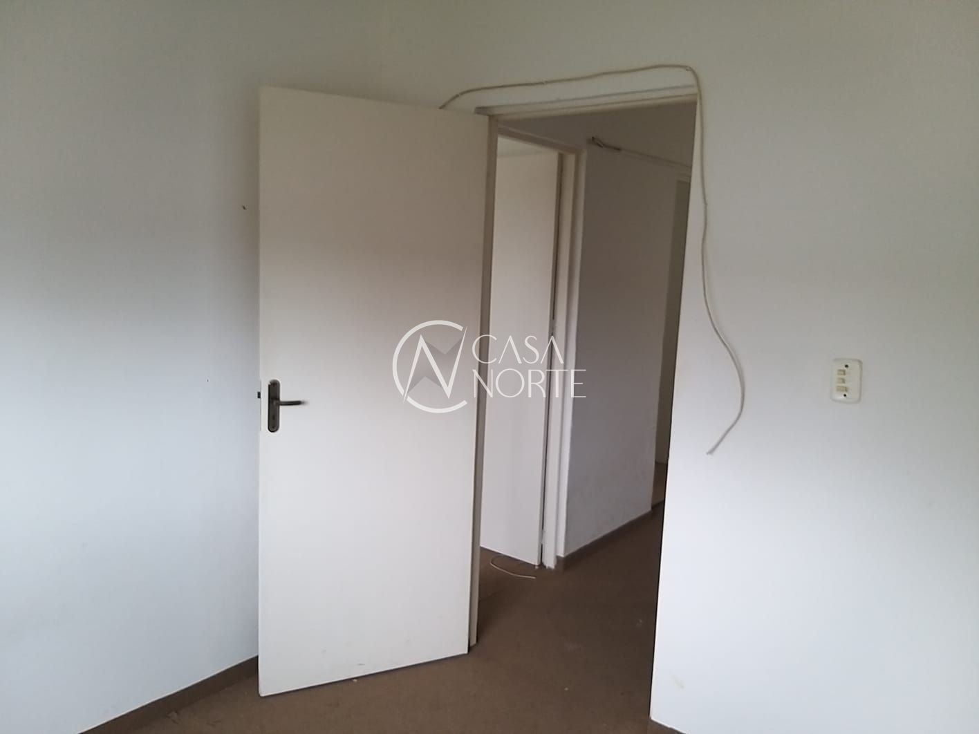 Apartamento à venda com 2 quartos, 60m², 1 vaga, Avenida Quaraí no bairro Nonoai em Porto Alegre