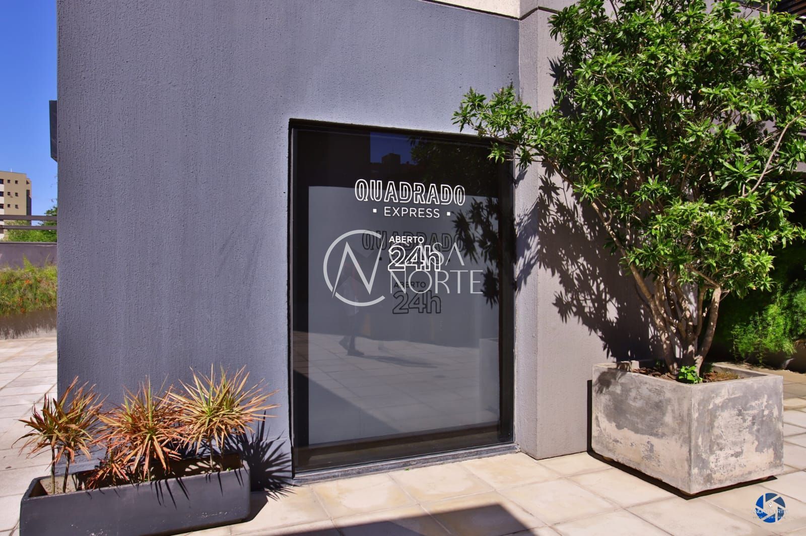 Apartamento à venda com 2 quartos, 68m², 1 suíte, 1 vaga, Rua Mário Antunes da Cunha no bairro Petrópolis em Porto Alegre