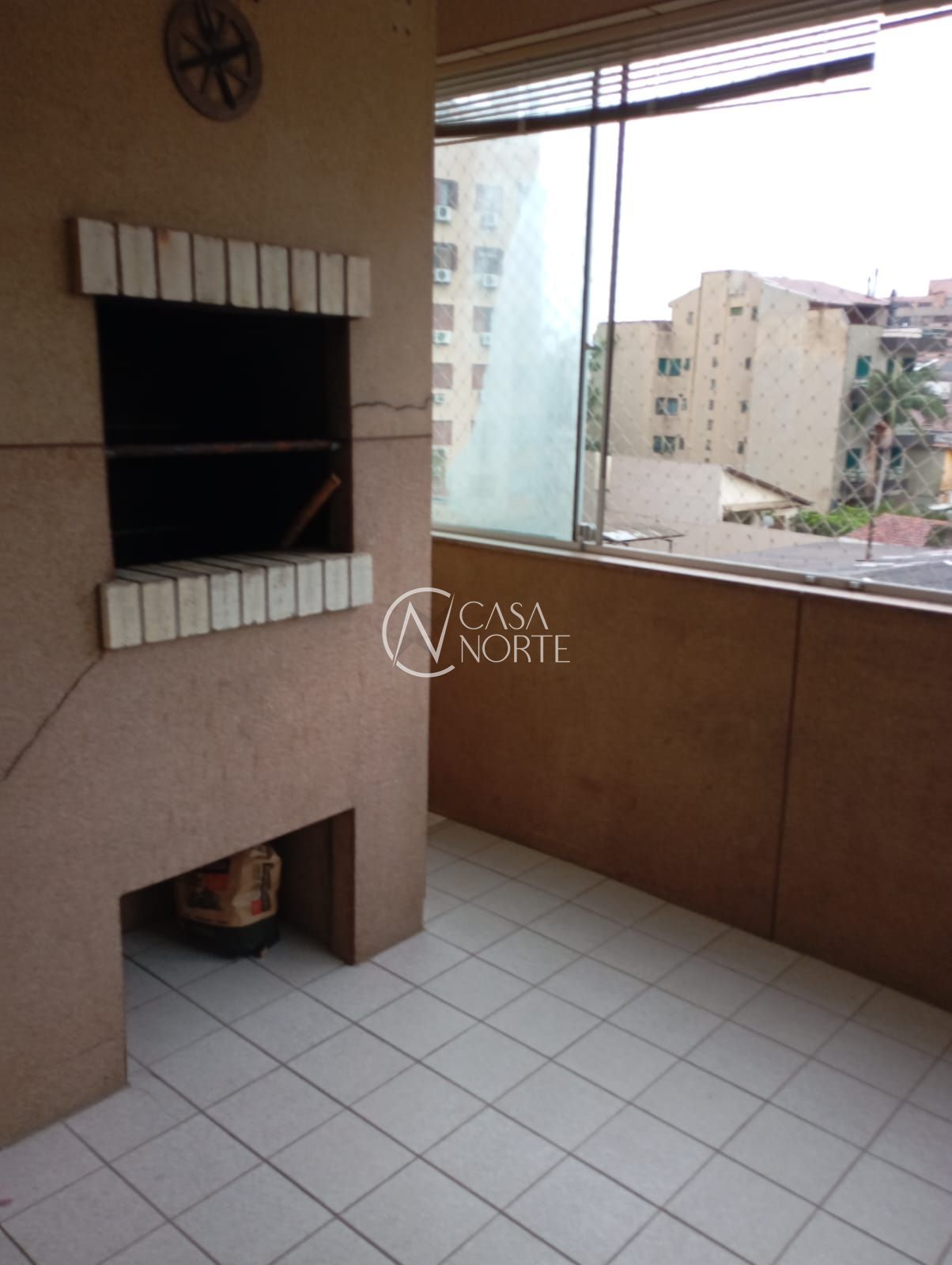 Apartamento à venda com 2 quartos, 75m², 1 suíte, 1 vaga, Rua Silveiro no bairro Menino Deus em Porto Alegre