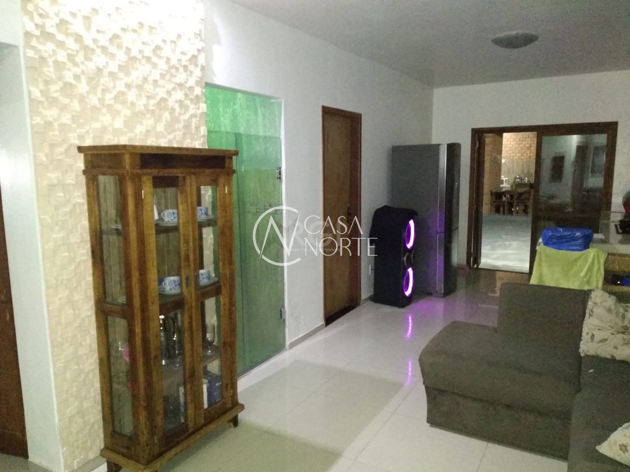 Casa à venda com 2 quartos, 97m², 2 vagas, Rua Doutor Osmar Pilla no bairro Aberta dos Morros em Porto Alegre