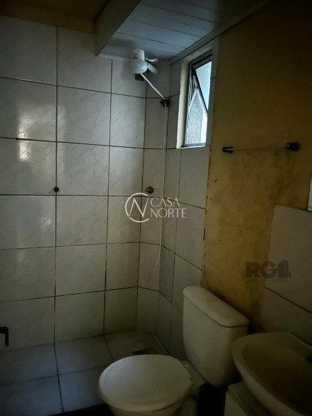 Apartamento à venda com 2 quartos, 38m², 1 vaga, Beco Pedro Rodrigues Bittencourt no bairro Vila Nova em Porto Alegre