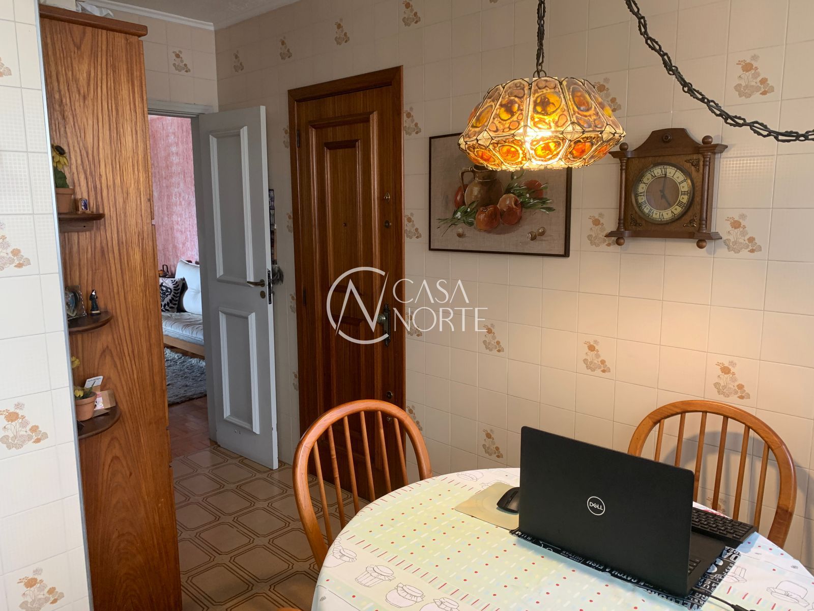 Apartamento à venda com 3 quartos, 86m², 1 vaga, Avenida Getúlio Vargas no bairro Menino Deus em Porto Alegre