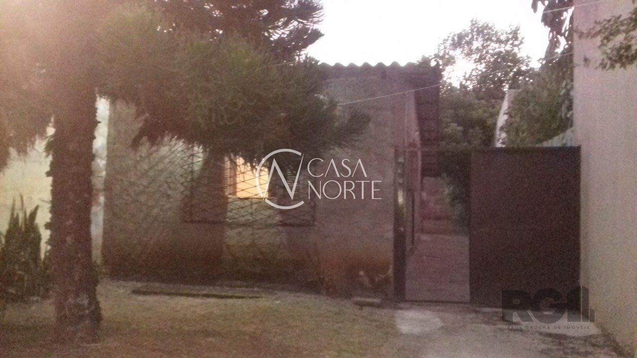 Terreno à venda  com 217m², Avenida Florianópolis no bairro Azenha em Porto Alegre