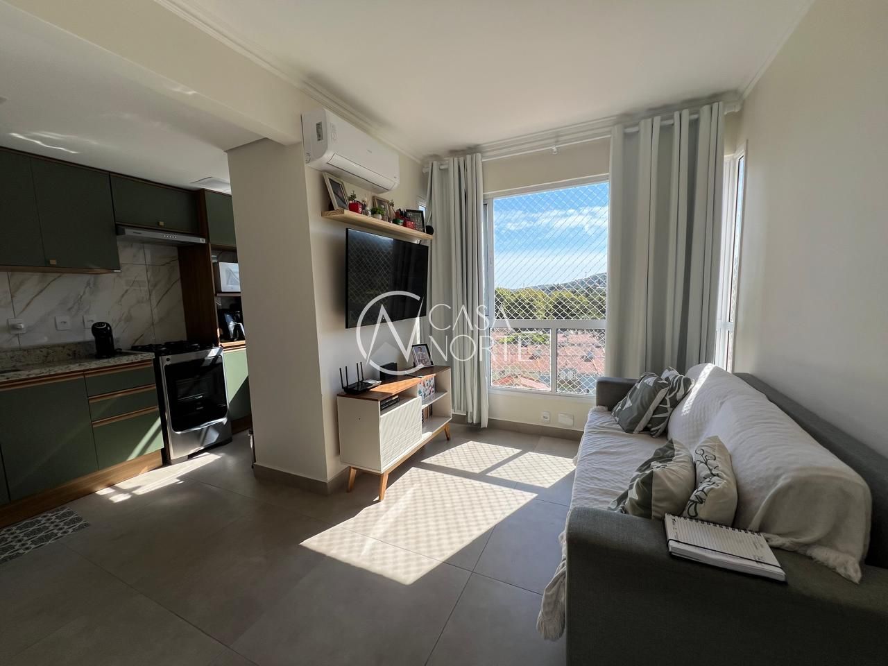 Apartamento à venda com 2 quartos, 42m², 1 vaga, Avenida da Cavalhada no bairro Cavalhada em Porto Alegre