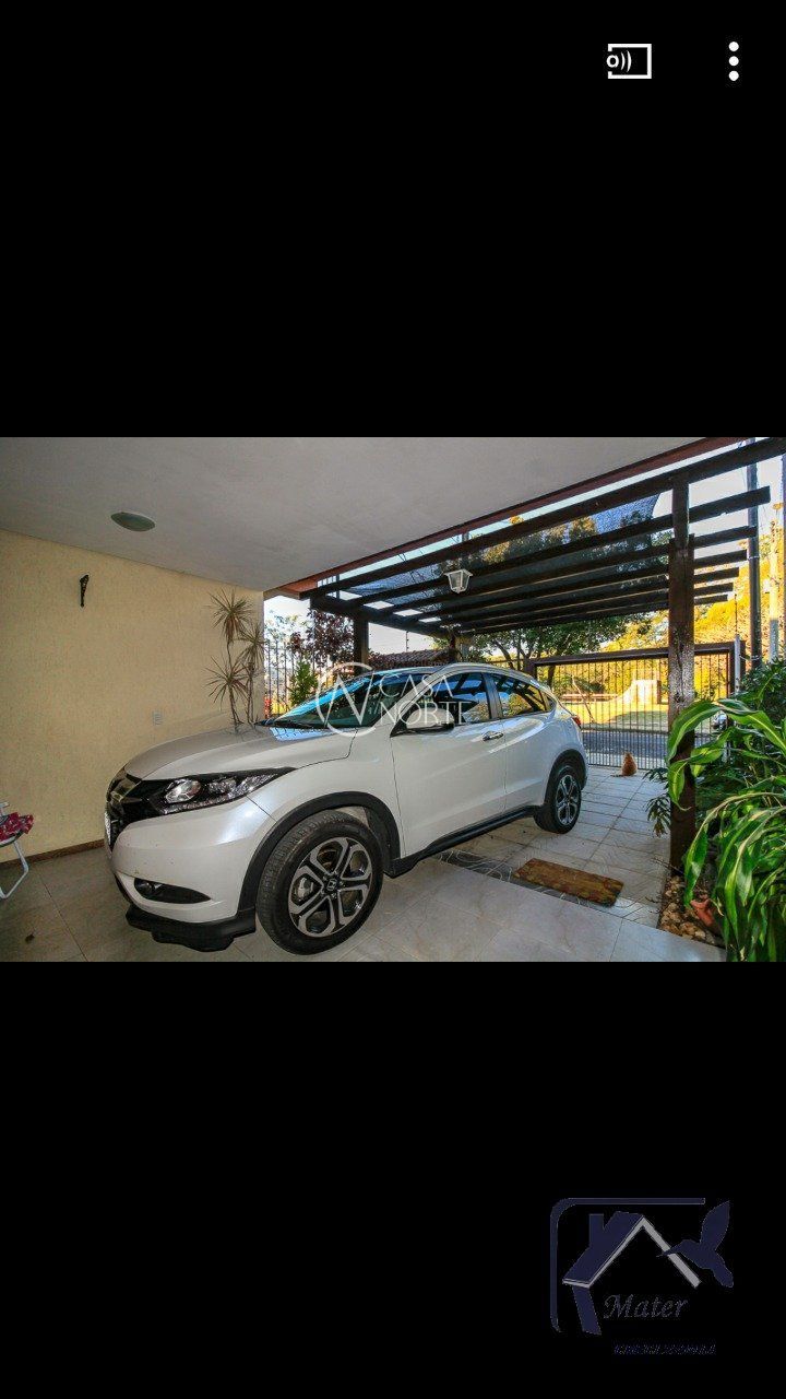 Casa à venda com 4 quartos, 159m², 1 suíte, 2 vagas, Rua Luis Felipe Monmany no bairro Espírito Santo em Porto Alegre