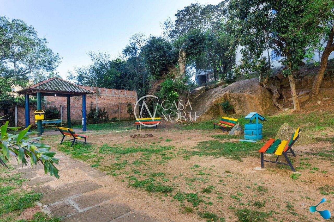 Apartamento à venda com 2 quartos, 38m², 1 vaga, Estrada Cristiano Kraemer no bairro Vila Nova em Porto Alegre