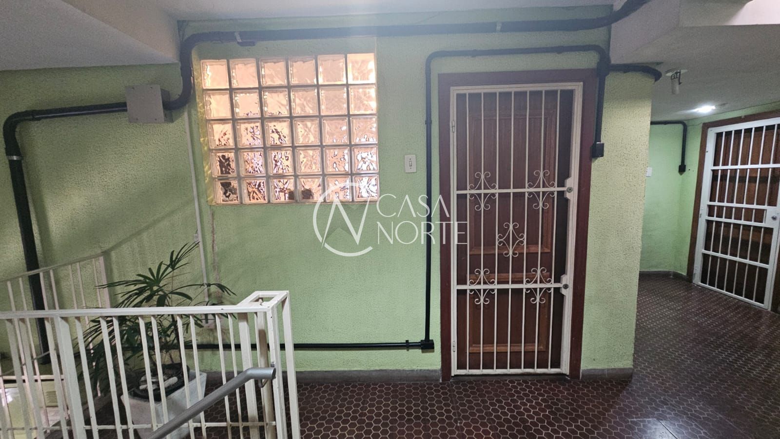 Apartamento à venda com 3 quartos, 107m², 1 vaga, Rua Eça de Queiroz no bairro Petrópolis em Porto Alegre