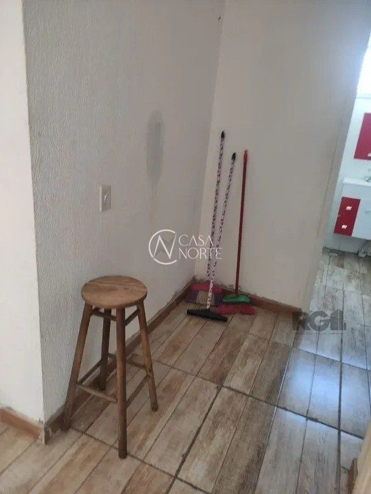 Apartamento à venda com 2 quartos, 44m², 1 vaga, Rua Tenente-Coronel Waldomiro Eifler no bairro Mário Quintana em Porto Alegre