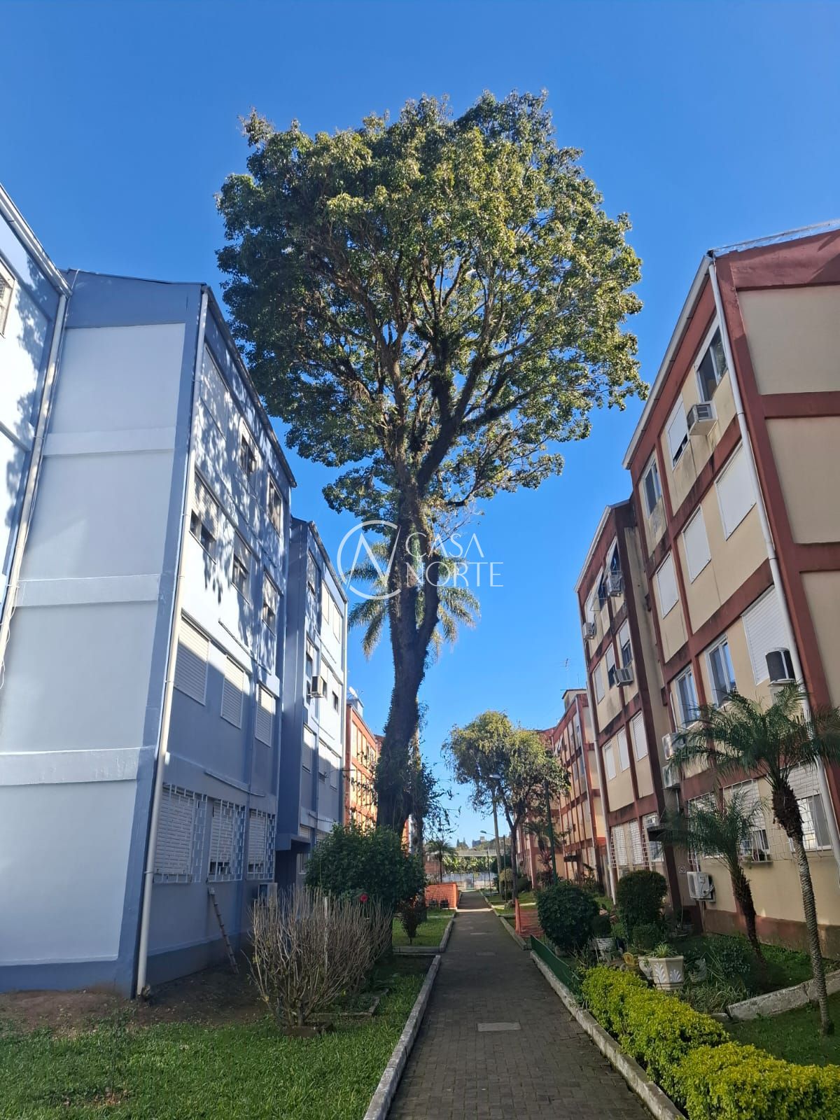 Apartamento à venda com 2 quartos, 48m², 1 vaga, Travessa Escobar no bairro Camaquã em Porto Alegre