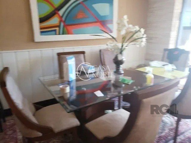 Casa de Condomínio à venda com 2 quartos, 179m², 1 suíte, 2 vagas, Avenida Wenceslau Escobar no bairro Tristeza em Porto Alegre