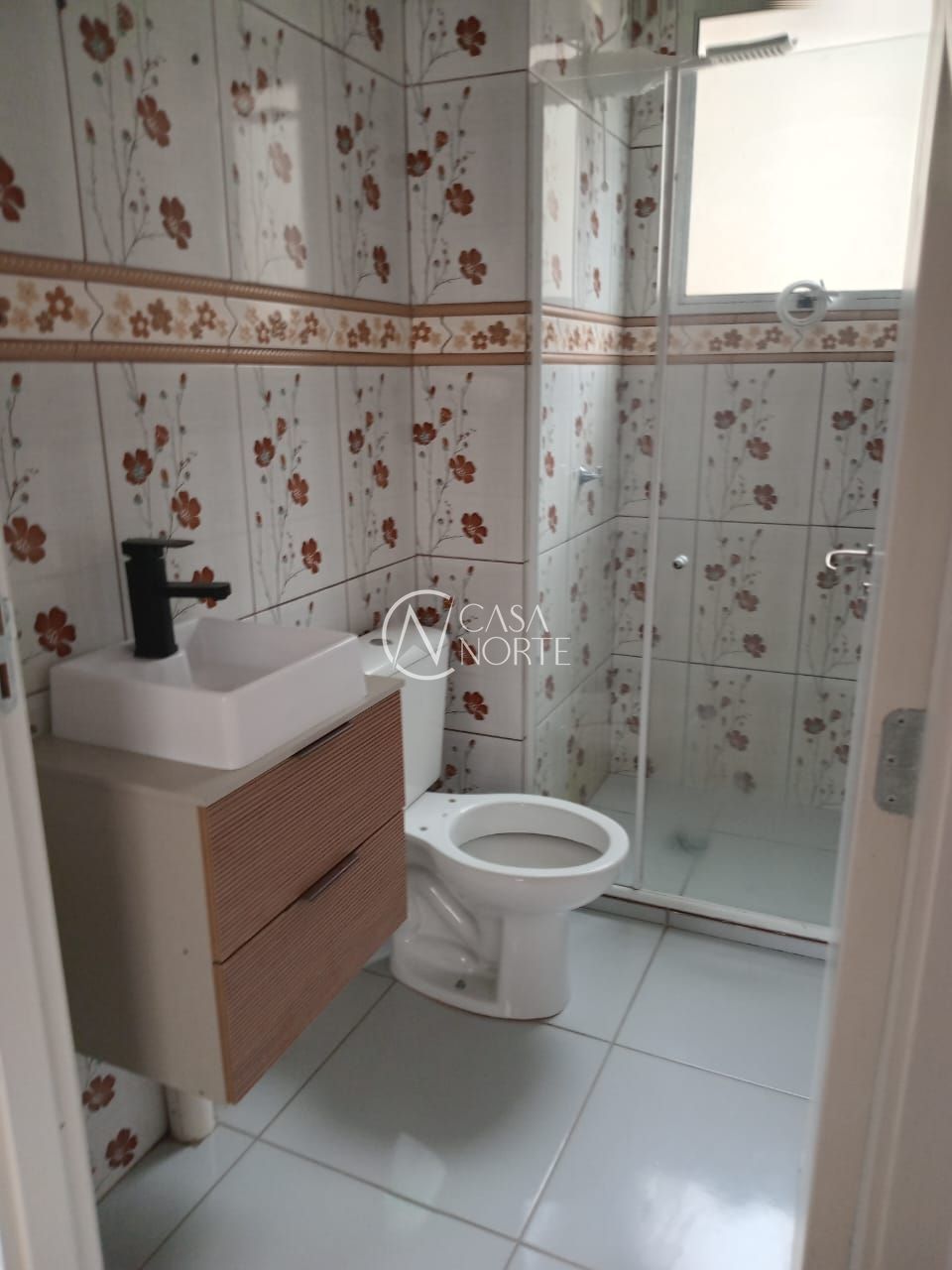 Apartamento à venda com 2 quartos, 42m², 1 vaga, Rua Irmã Teresilda Steffen no bairro Mário Quintana em Porto Alegre