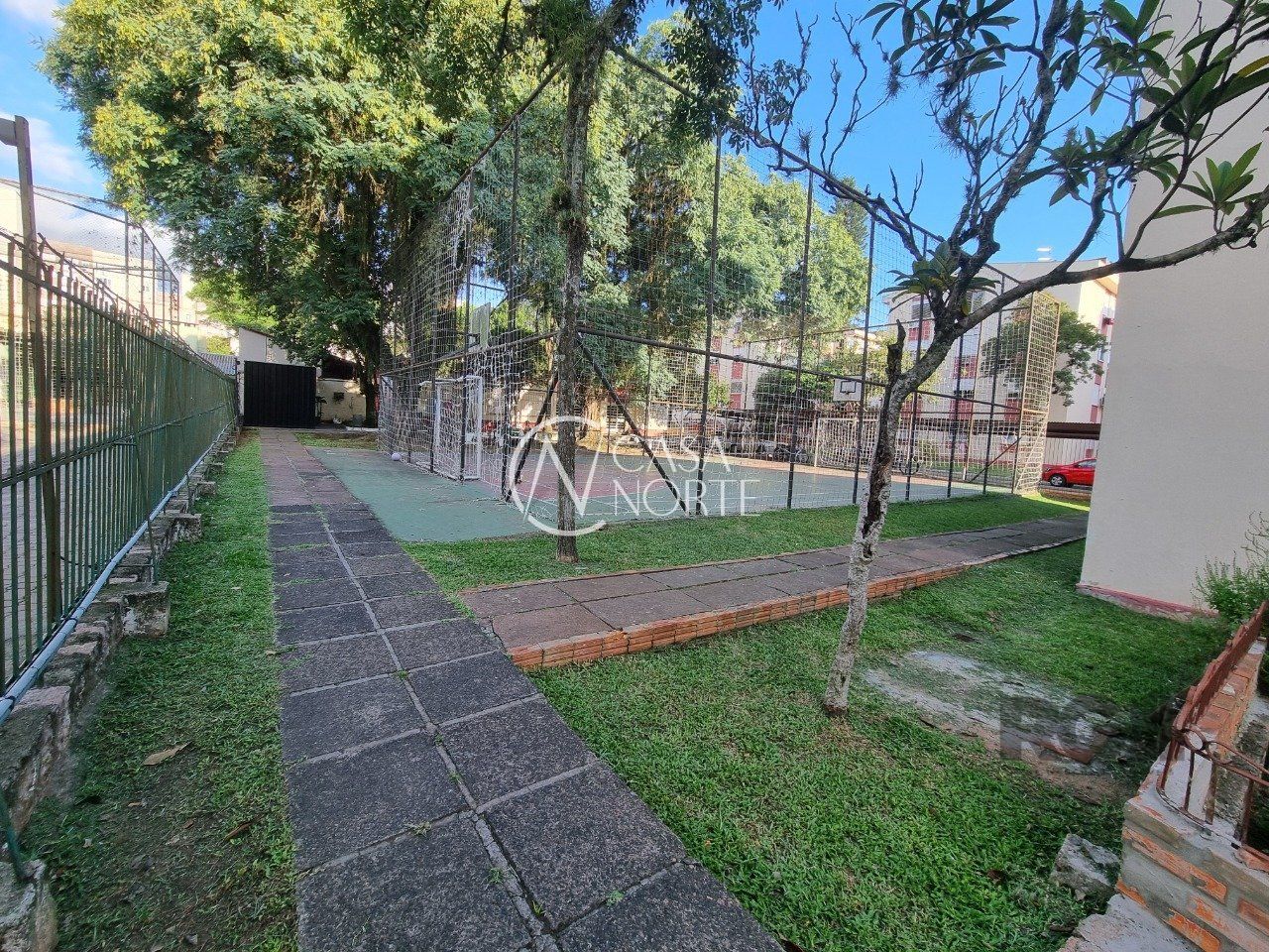 Apartamento à venda com 3 quartos, 59m², 1 vaga, Rua Joaquim de Carvalho no bairro Vila Nova em Porto Alegre