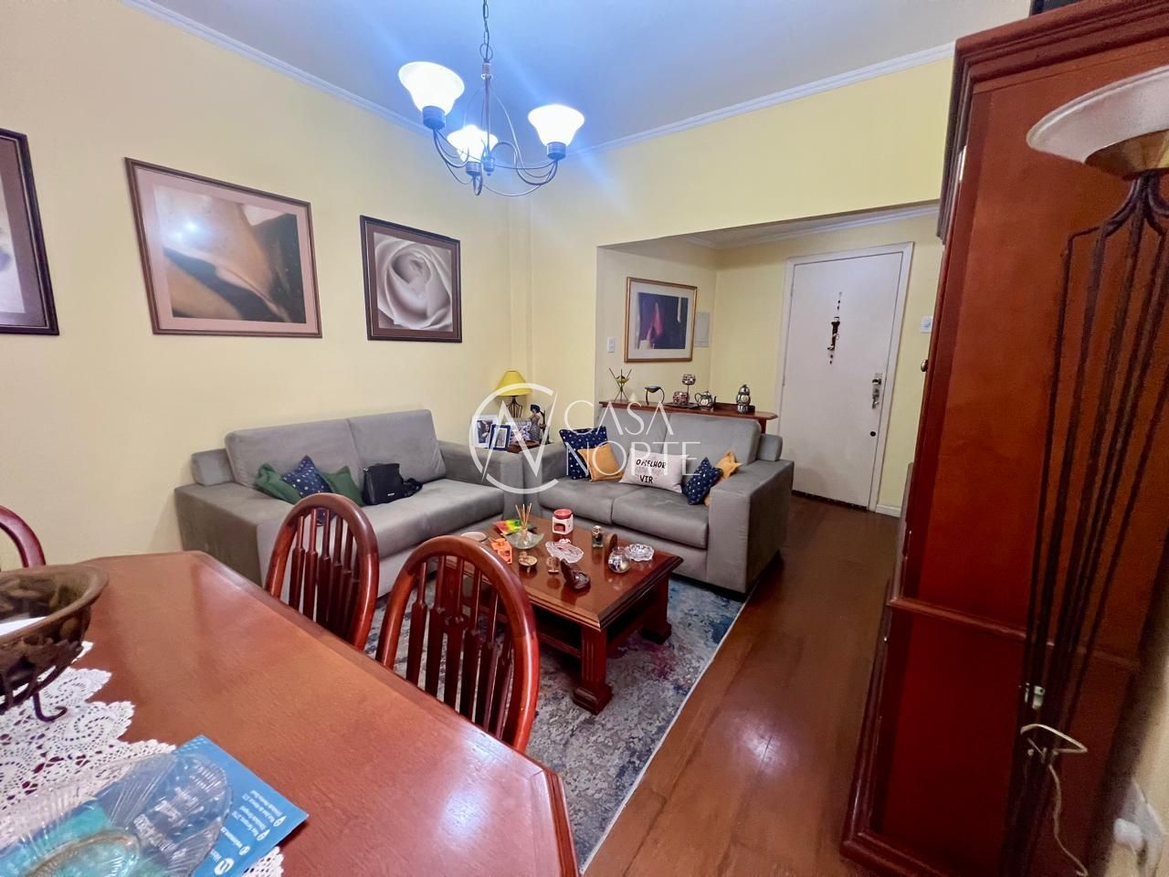 Apartamento à venda com 3 quartos, 80m², Rua Doutor Barros Cassal no bairro Floresta em Porto Alegre