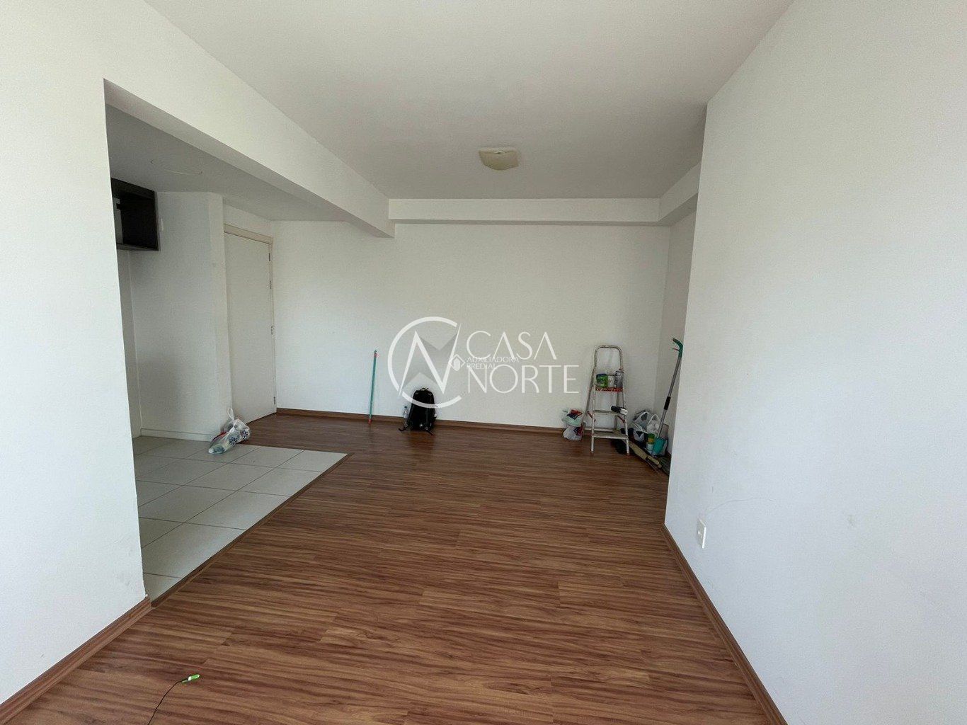 Apartamento à venda com 2 quartos, 54m², 1 vaga, Rua Attílio Bilibio no bairro Jardim Carvalho em Porto Alegre