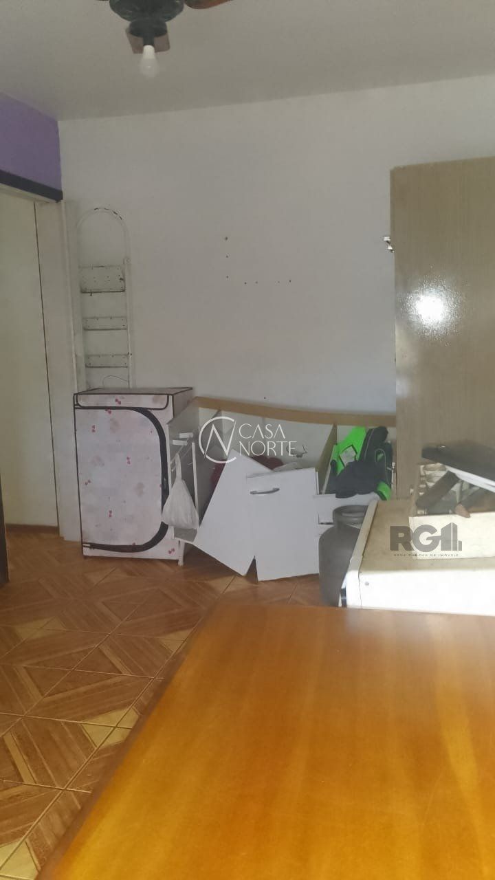 Apartamento à venda com 2 quartos, 60m², 1 vaga, Rua Carmelita Grippi no bairro Rubem Berta em Porto Alegre