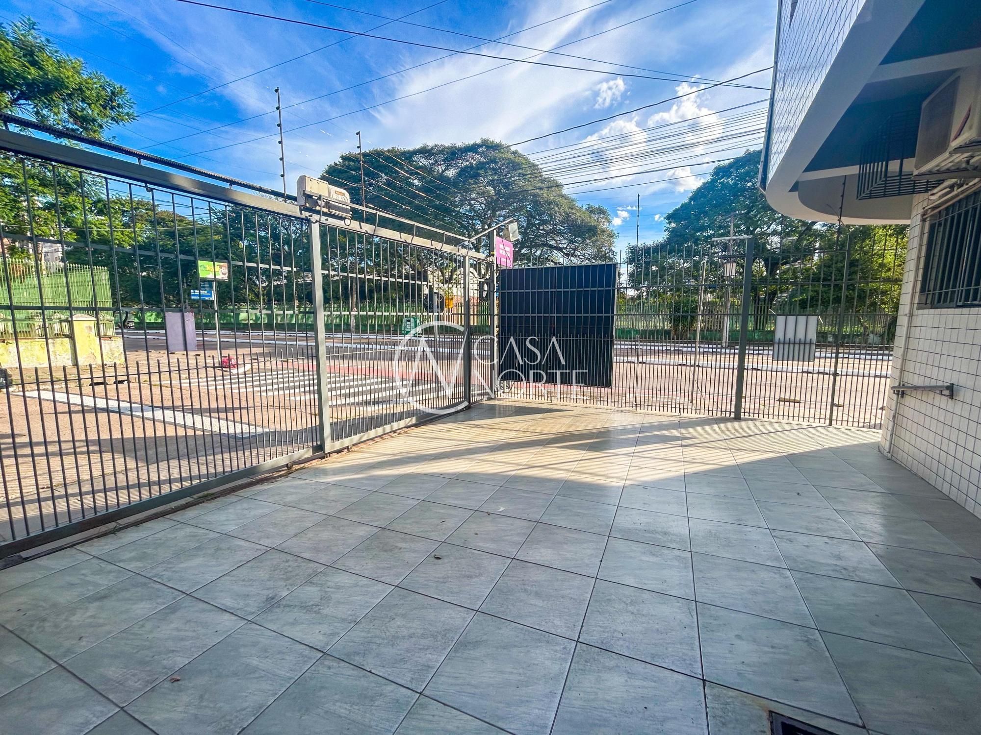 Prédio Comercial à venda com 15 quartos, 474m², 3 vagas, Avenida Érico Veríssimo no bairro Menino Deus em Porto Alegre