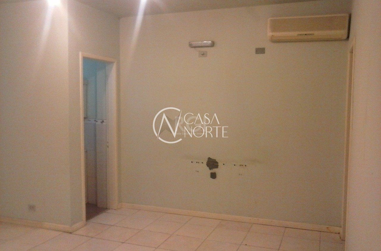 Sala Comercial à venda , 40m², Avenida Eduardo Prado no bairro Cavalhada em Porto Alegre