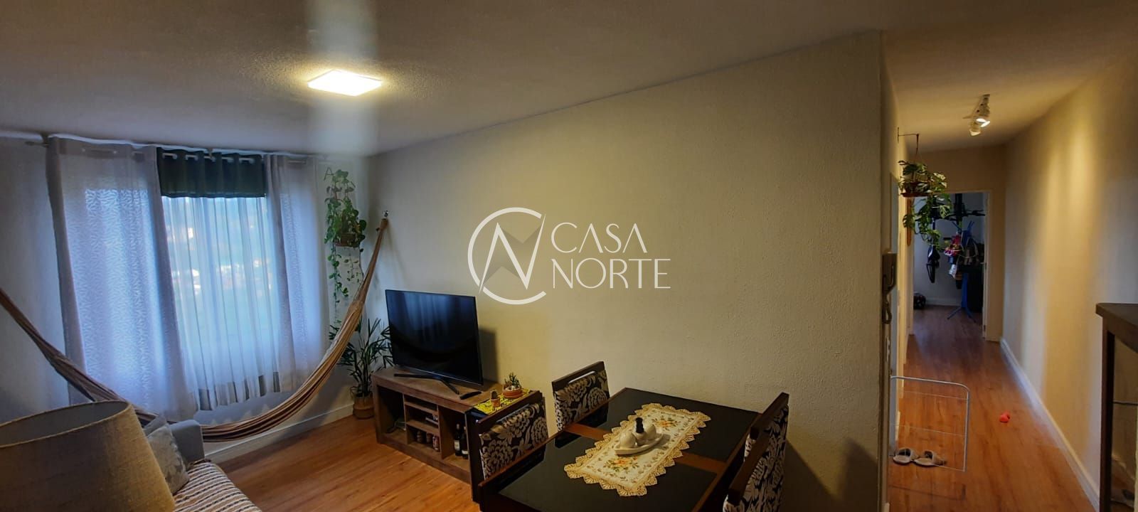 Apartamento à venda com 2 quartos, 58m², 1 vaga, Rua Doutor Otávio Santos no bairro Jardim Sabará em Porto Alegre