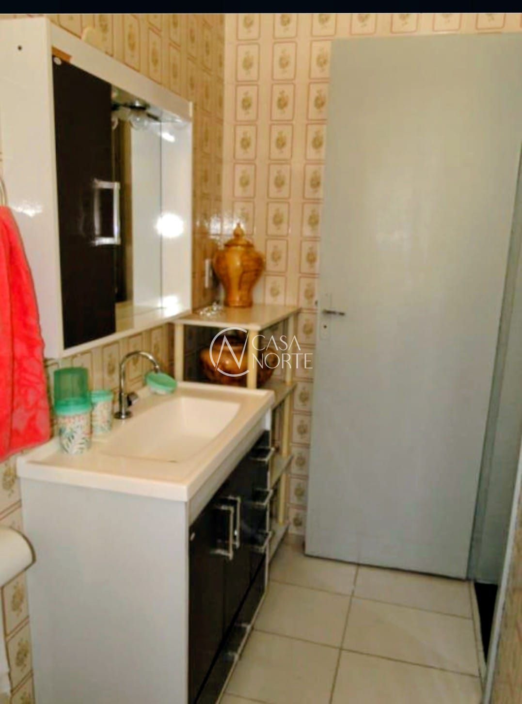 Casa de Condomínio à venda com 3 quartos, 72m², 2 vagas, Rua Erechim no bairro Nonoai em Porto Alegre