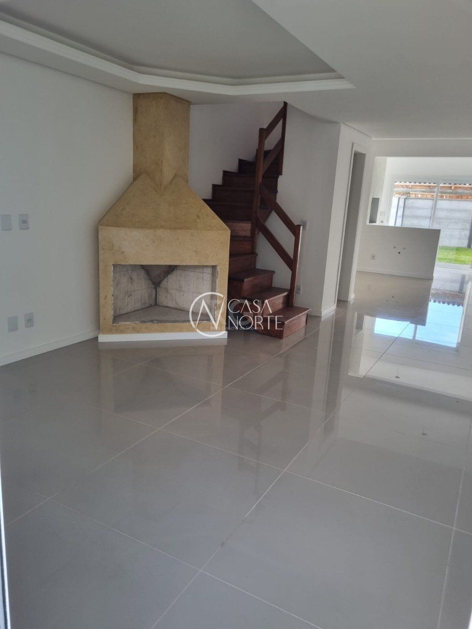 Casa à venda com 3 quartos, 150m², 2 suítes, 2 vagas, Rua Conego Aleixo no bairro Guarujá em Porto Alegre