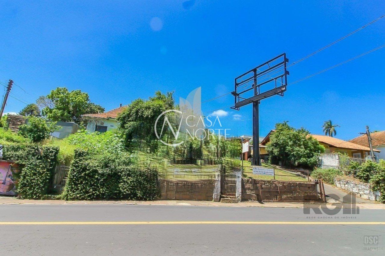 Terreno à venda  com 1045m², Avenida Wenceslau Escobar no bairro Tristeza em Porto Alegre