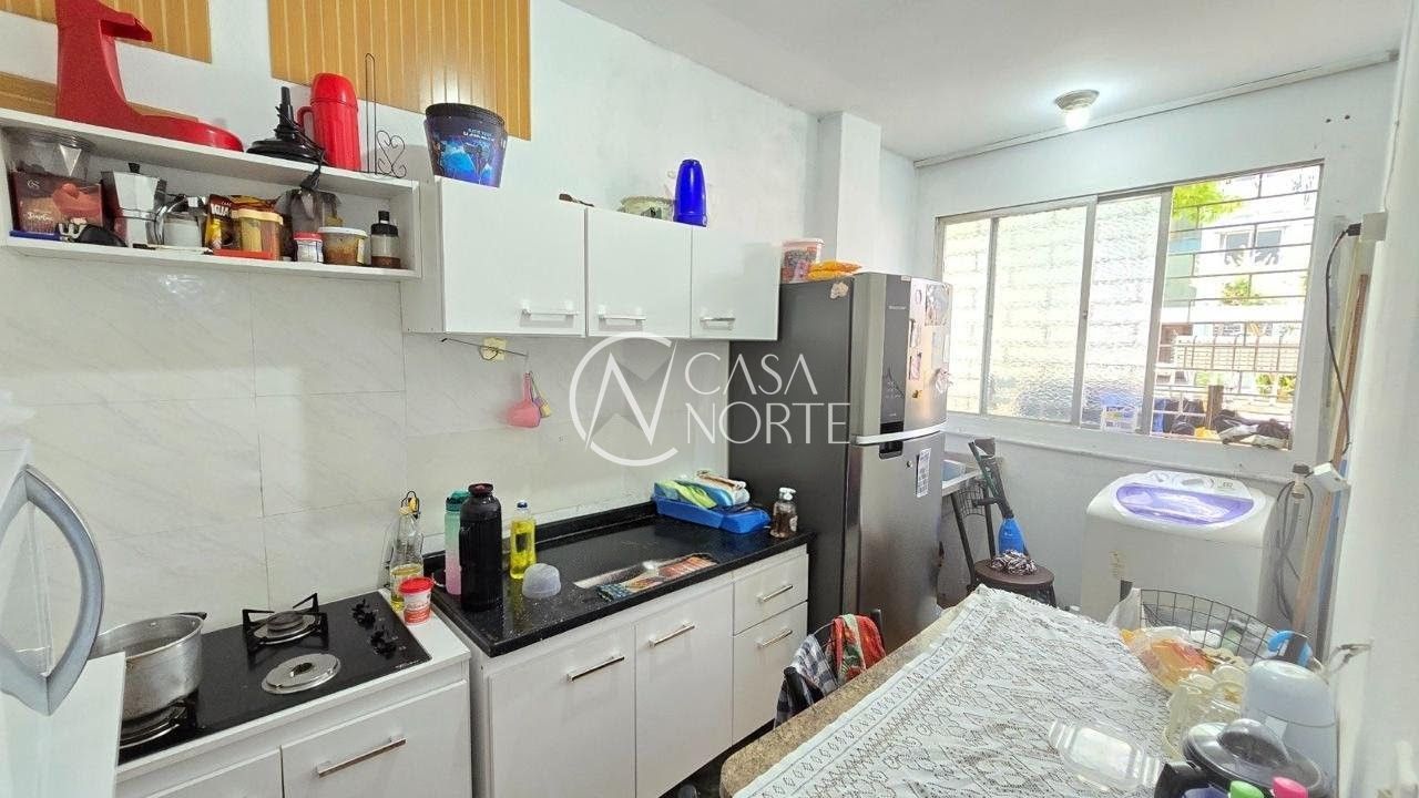 Apartamento à venda com 2 quartos, 47m², Rua João Mora no bairro Camaquã em Porto Alegre