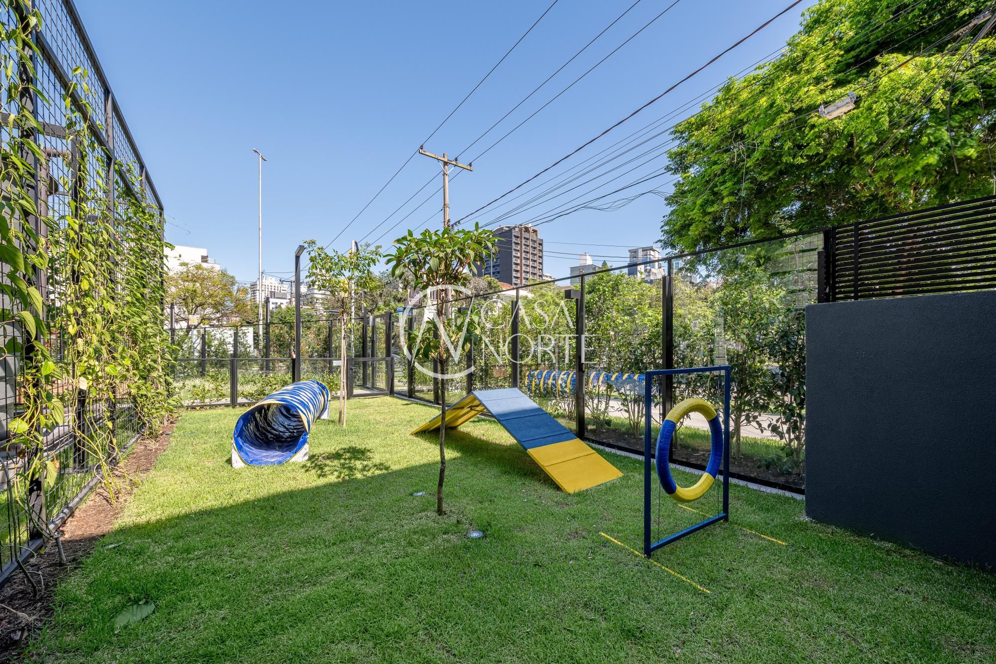 Studio à venda com 1 quarto, 24m², 1 vaga, Casemiro de Abreu no bairro Rio Branco em Porto Alegre