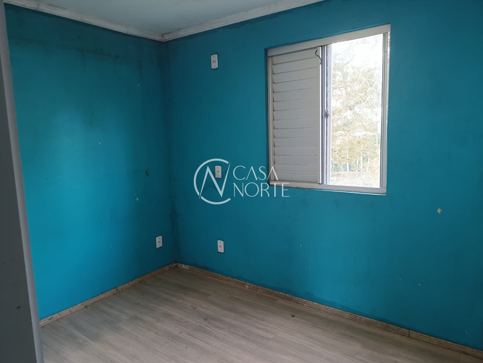 Apartamento à venda com 2 quartos, 43m², 1 vaga, Avenida João Antônio Silveira no bairro Lomba do Pinheiro em Porto Alegre