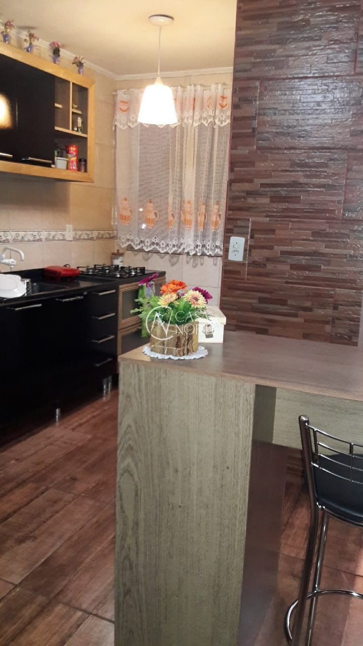 Apartamento à venda com 2 quartos, 38m², 1 vaga, Estrada Cristiano Kraemer, no bairro Vila Nova em Porto Alegre