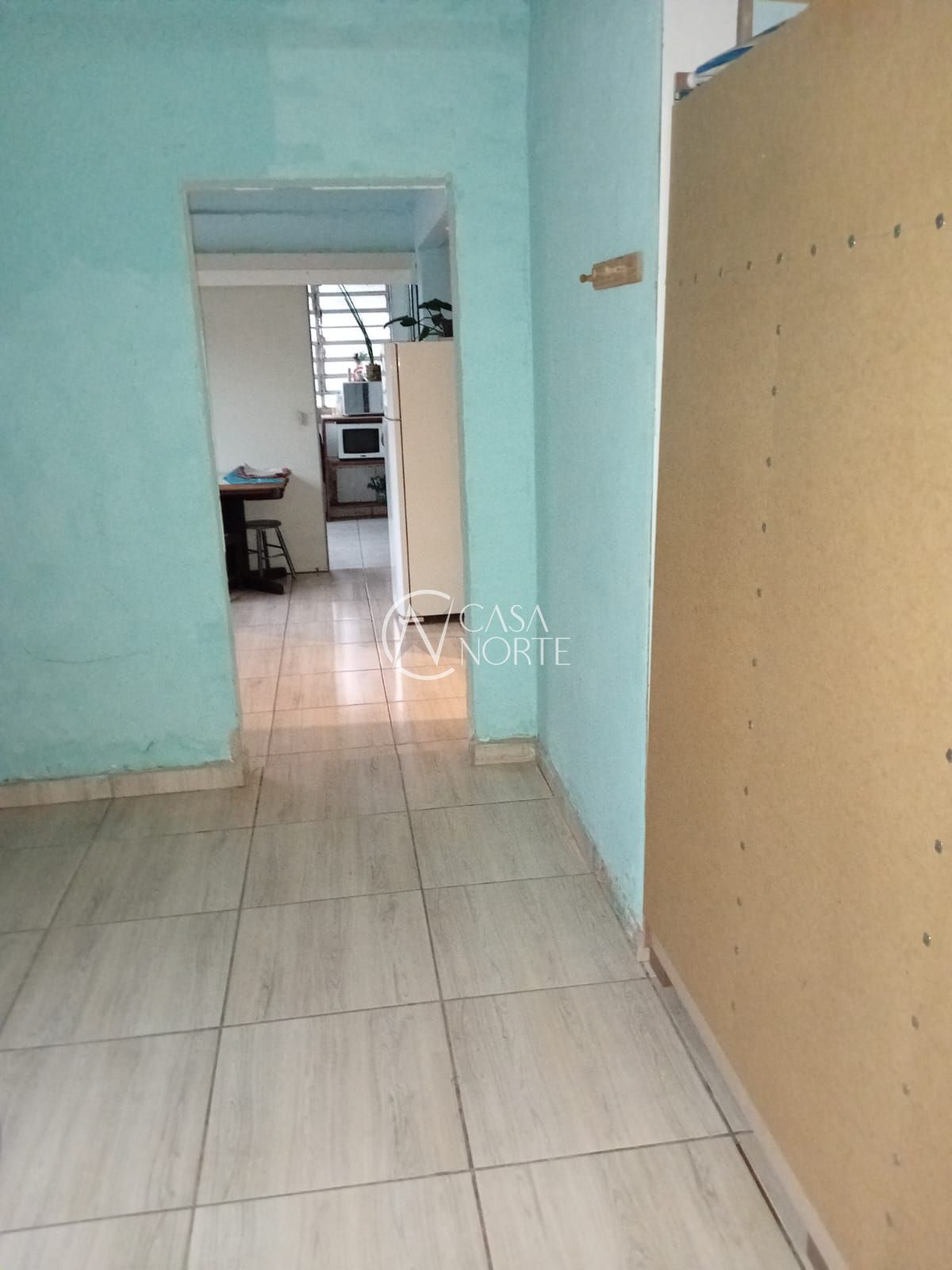 Casa à venda com 4 quartos, 215m², 1 vaga, Rua Doze de Outubro no bairro Partenon em Porto Alegre