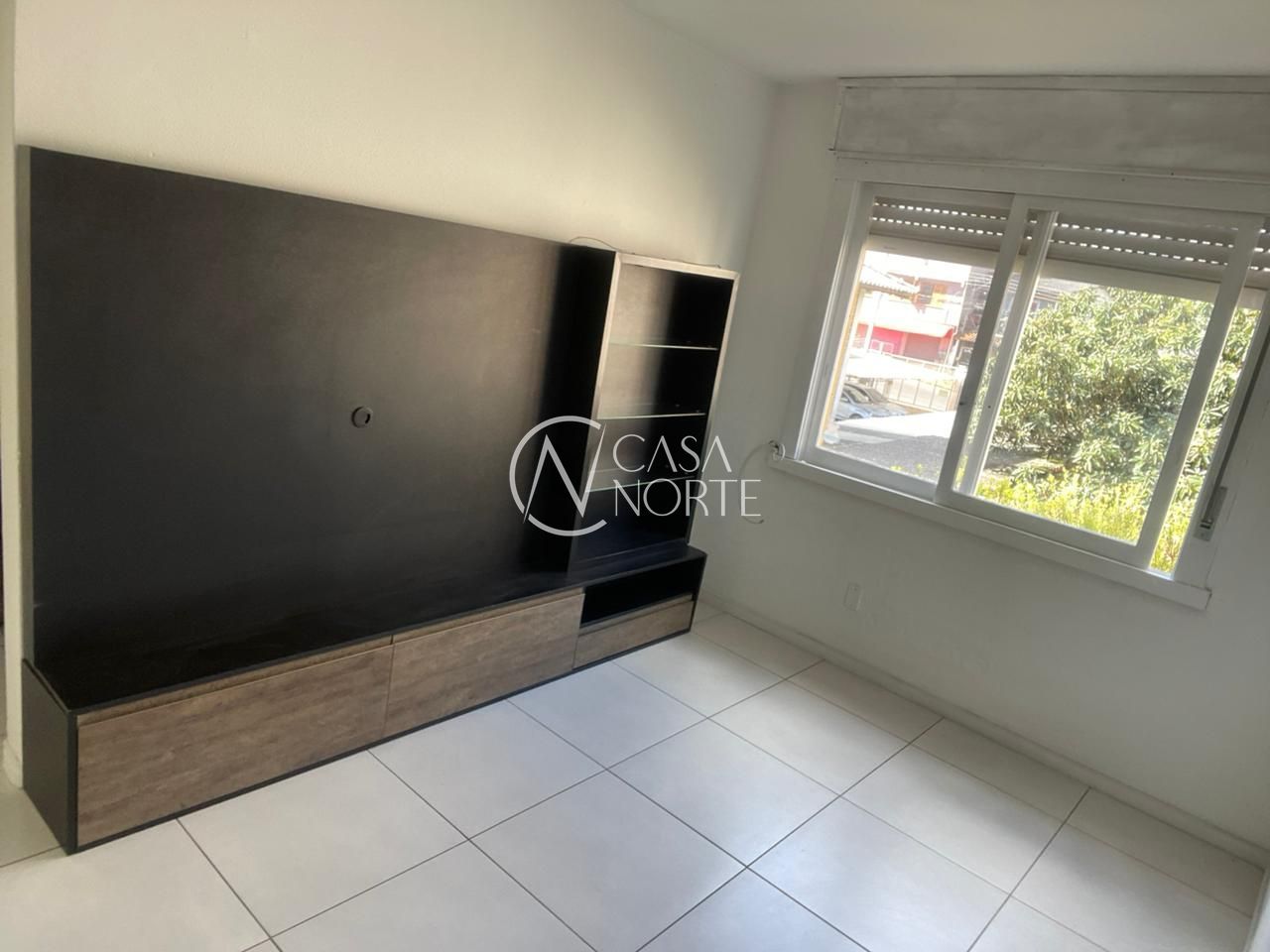 Apartamento à venda com 1 quarto, 42m², 1 vaga, Rua Ângelo Crivellaro no bairro Jardim do Salso em Porto Alegre