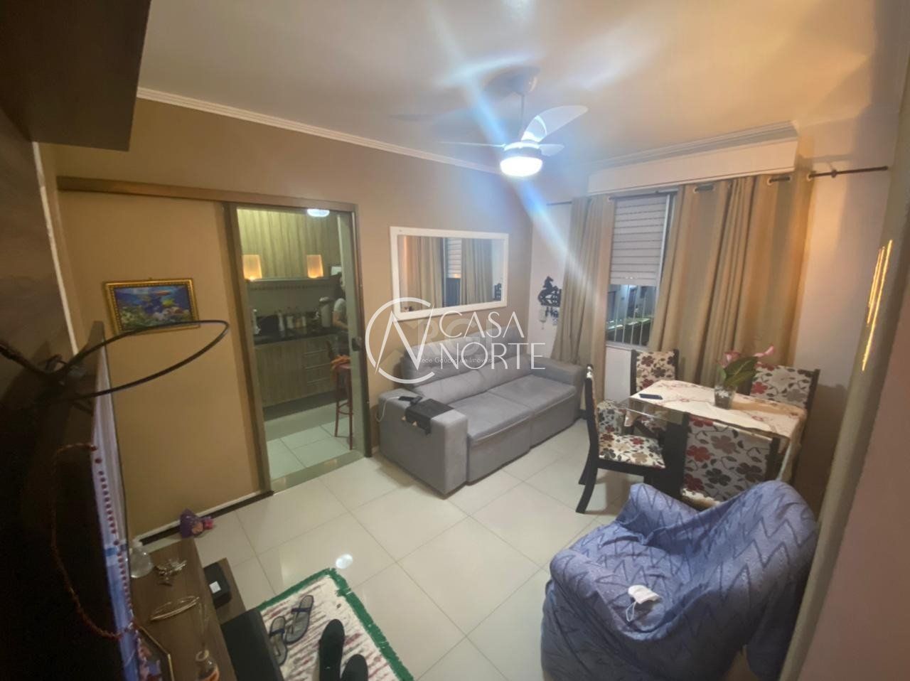 Apartamento à venda com 2 quartos, 47m², 1 vaga, Rua Diomario Moojen no bairro Cristal em Porto Alegre