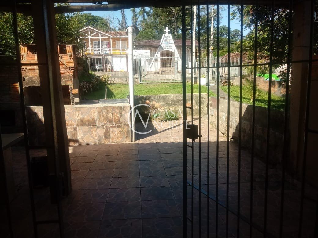 Terreno à venda  com 567m², Rua Cachoeira no bairro Nonoai em Porto Alegre