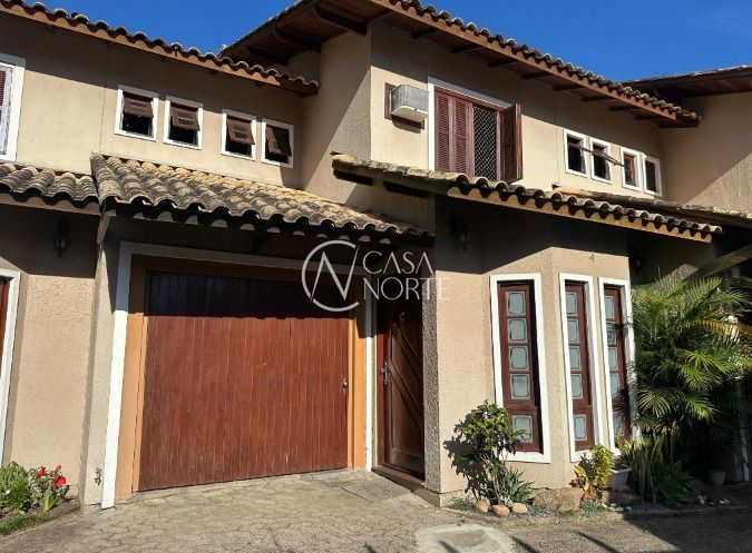 Casa à venda com 3 quartos, 229m², 1 suíte, 1 vaga, Travessa Alfredo Magalhães no bairro Ipanema em Porto Alegre