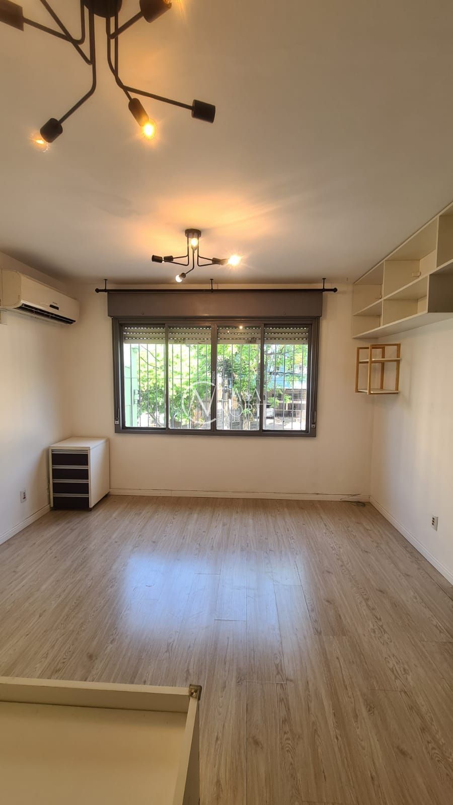 Apartamento à venda com 1 quarto, 27m², Rua Mucio Teixeira no bairro Menino Deus em Porto Alegre