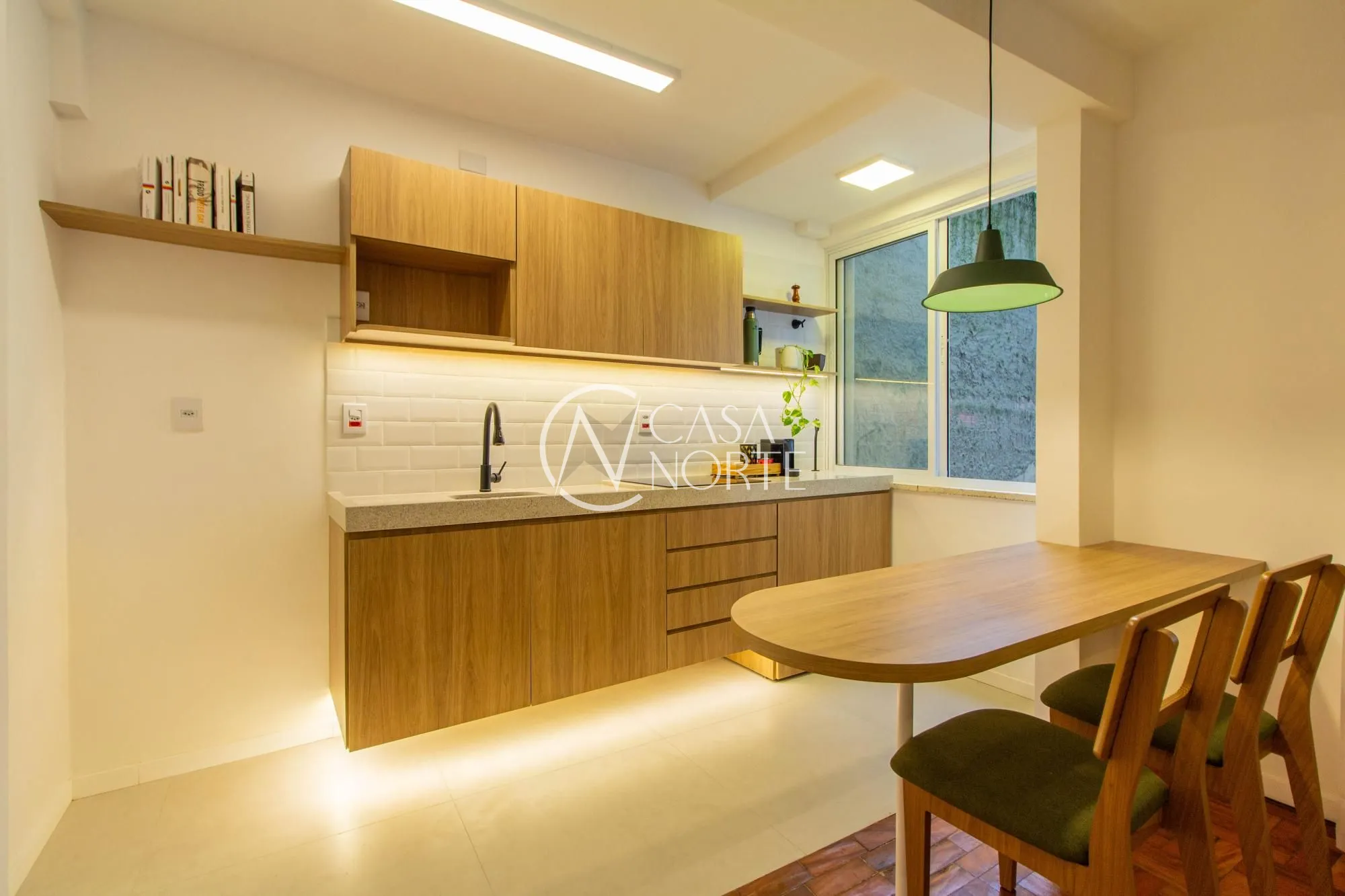Apartamento à venda com 1 quarto, 44m², Rua Doutor Barros Cassal no bairro Bom Fim em Porto Alegre