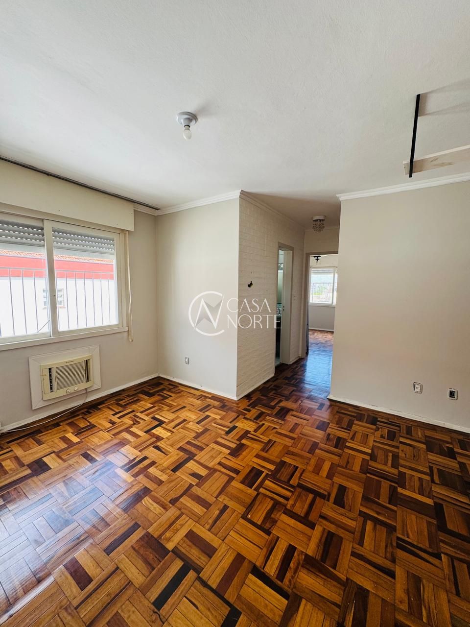 Apartamento à venda com 2 quartos, 55m², 1 vaga, Rua Cipó no bairro Passo da Areia em Porto Alegre