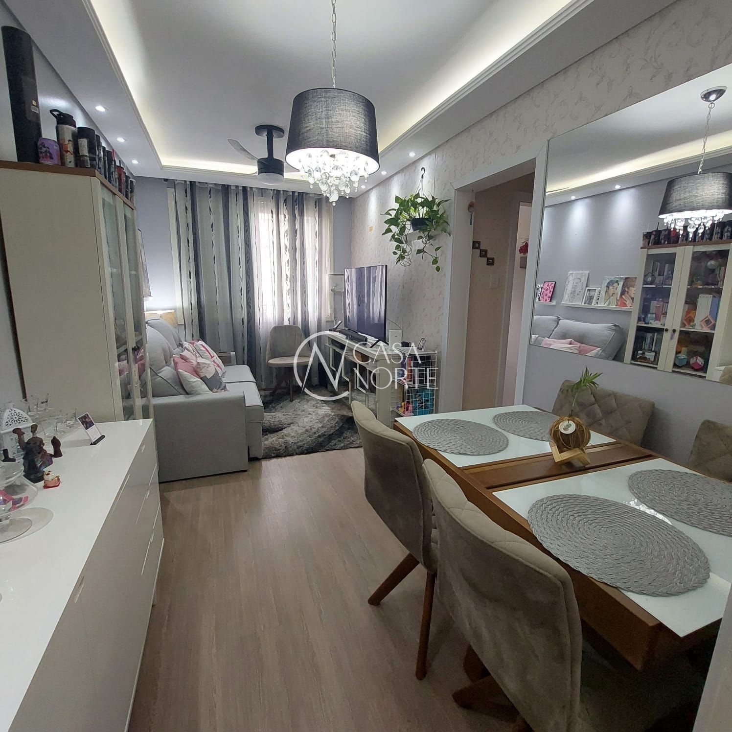 Apartamento à venda com 1 quarto, 45m², Rua Vicente da Fontoura no bairro Santana em Porto Alegre