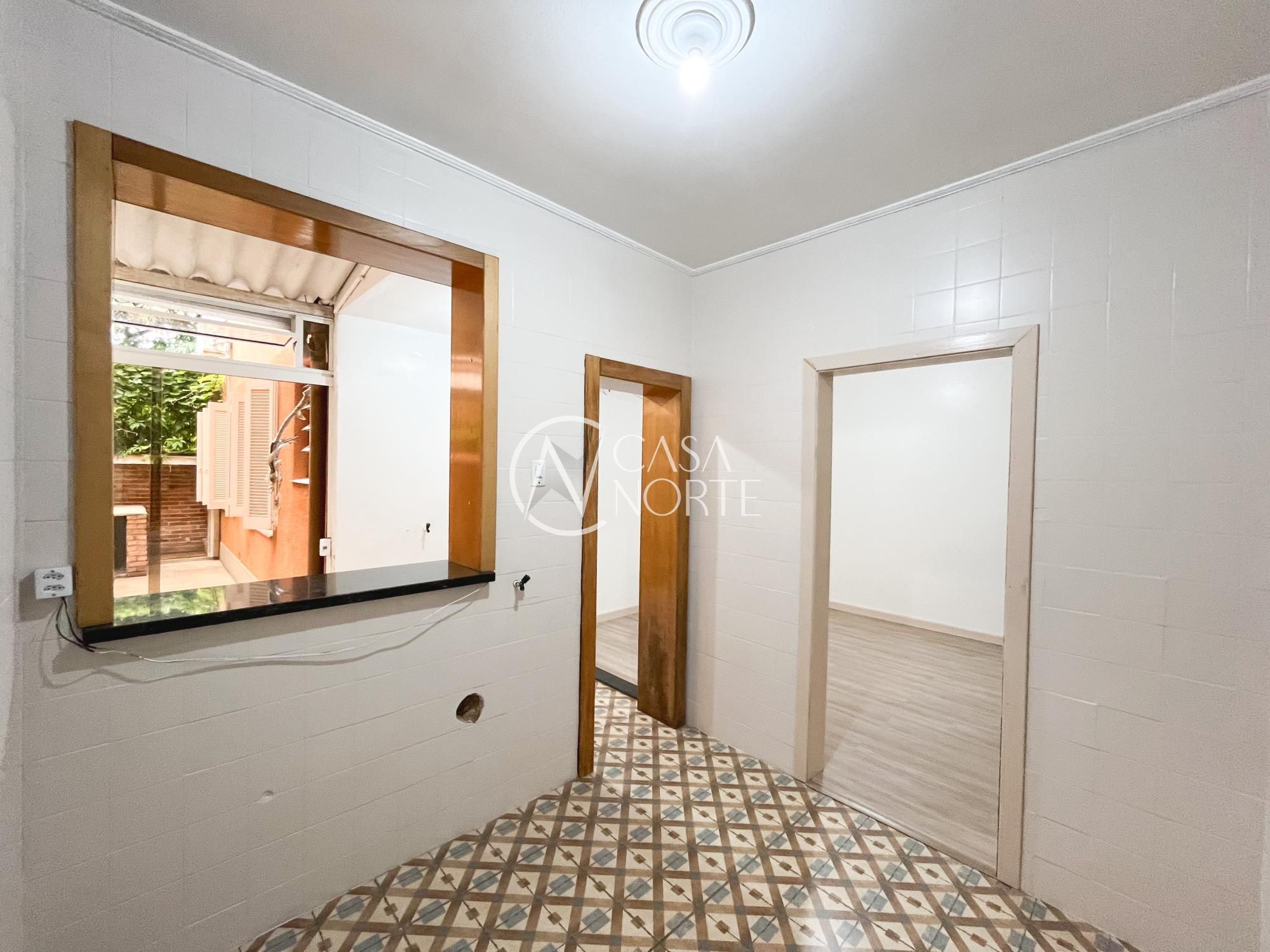 Apartamento Garden à venda com 2 quartos, 61m², 1 suíte, Rua Dona Margarida no bairro Navegantes em Porto Alegre